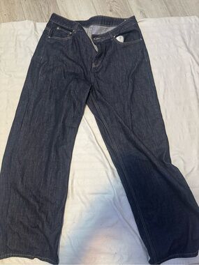 Relaxed Fit Men's Dark Blue Jeans - Comfortable Everyday Wear